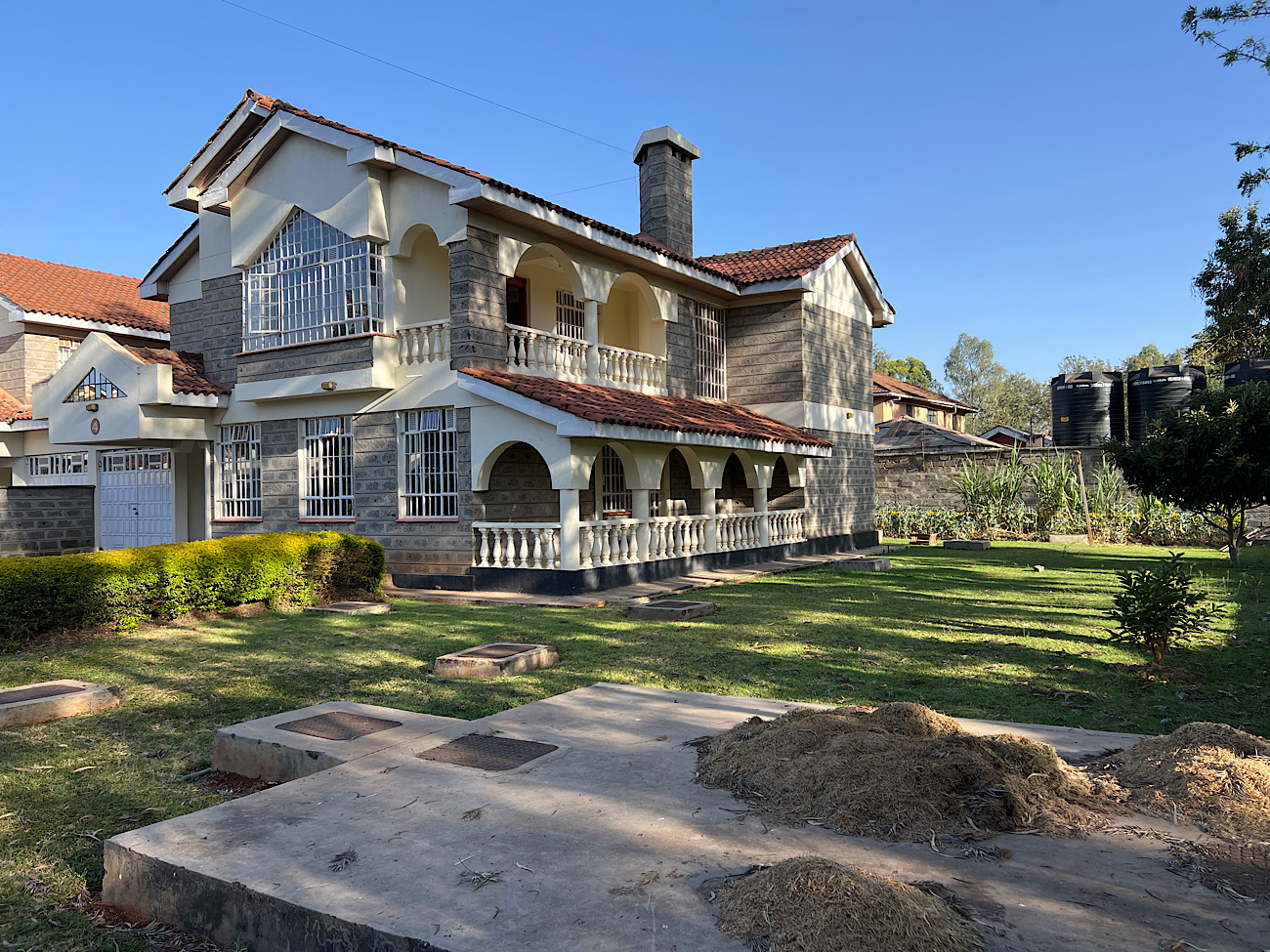 813A8D33-0990-4786-8061-2400C4F1F56D