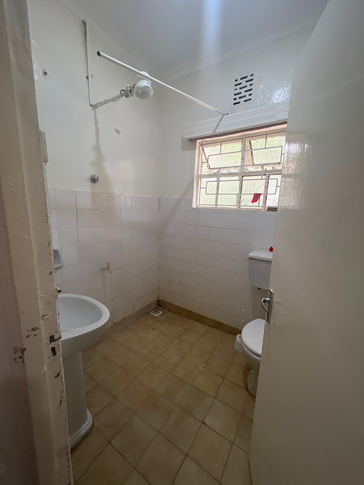 90D2E079-93B4-4EDF-B7D3-835655FDFE82