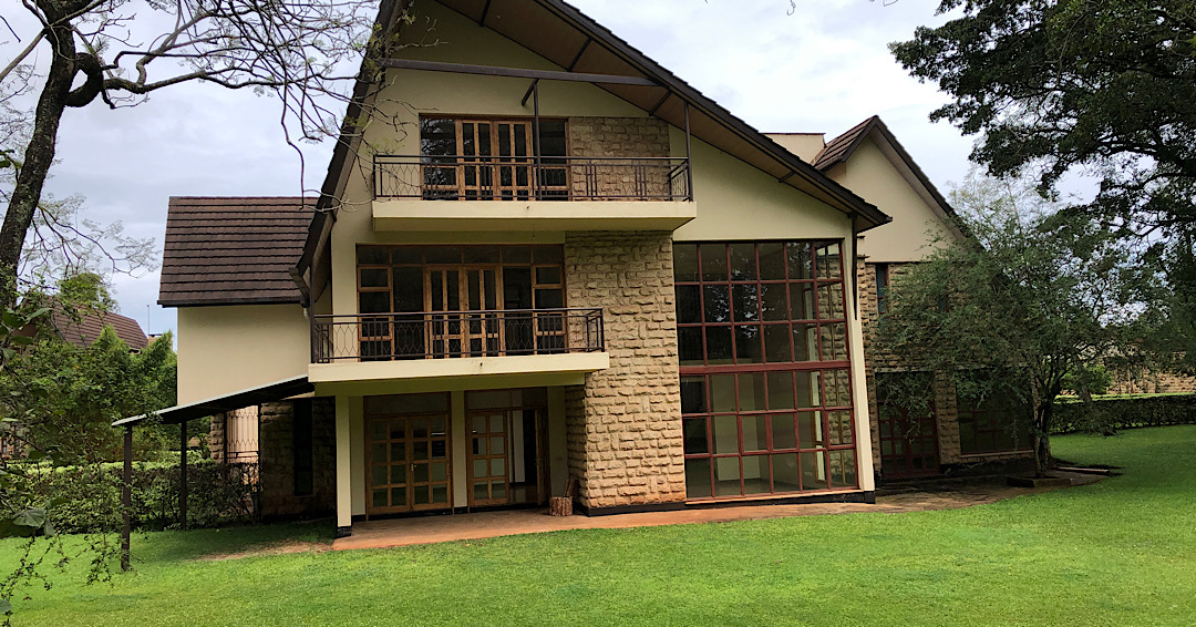 8F32854E-C689-4F3A-A3ED-BCBC61195B20